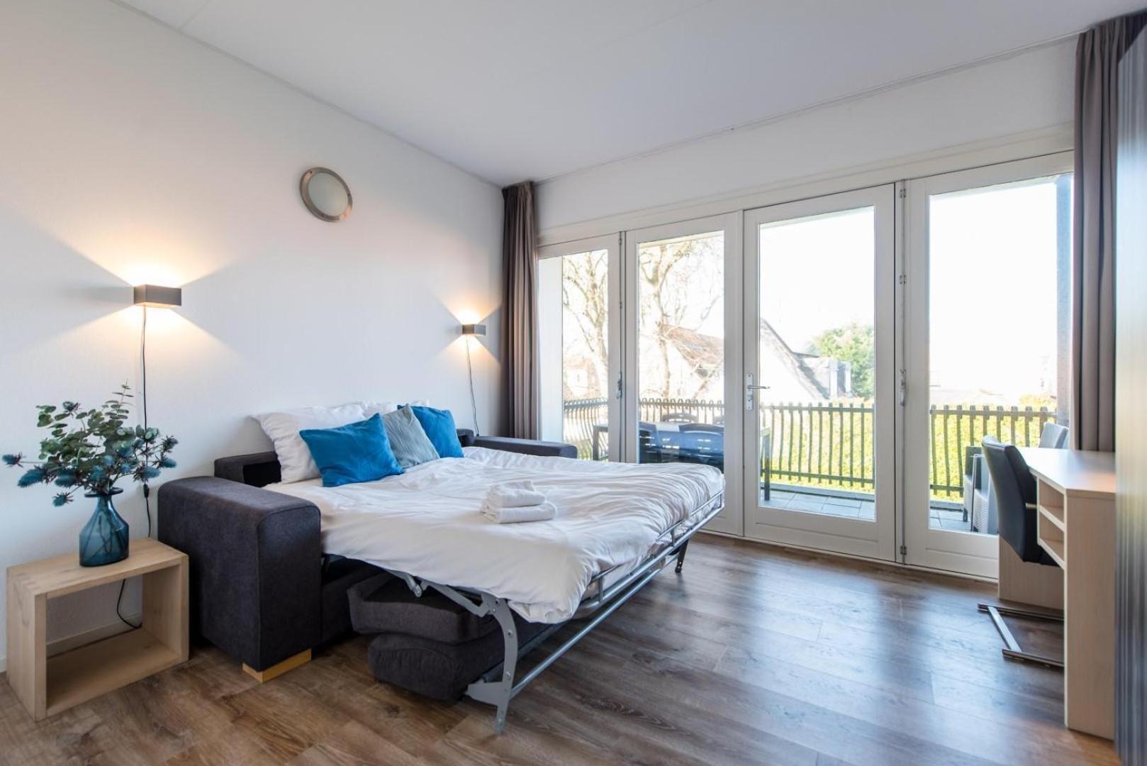 Staetige Dames Apartment Nes  Exterior photo